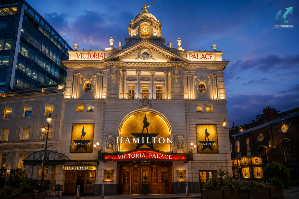 Victoria Palace Theatre: One of the Best Theatre in London